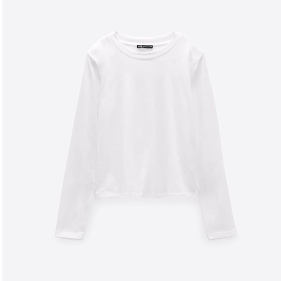 Zara SWEATER​ - Picture 1 of 3